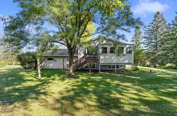 Still 3 from my video of 8989 Lake Jane Trl N, Lake Elmo